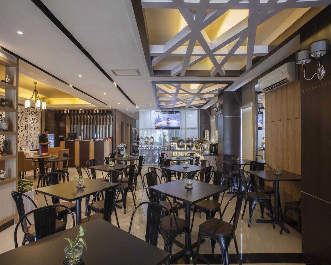 Jle'S Hotel Manado Eksteriør billede